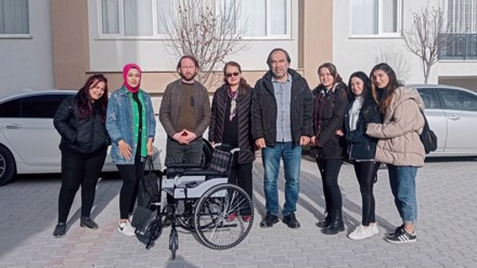 Selçuk Üniversitesi öğrencilerinden mavi kapak kampanyasına bir destek daha geldi